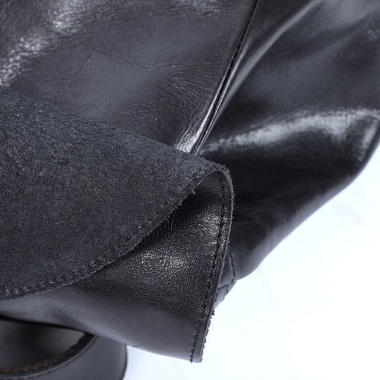 Kleiner schwarzer Lederrucksack | BODO