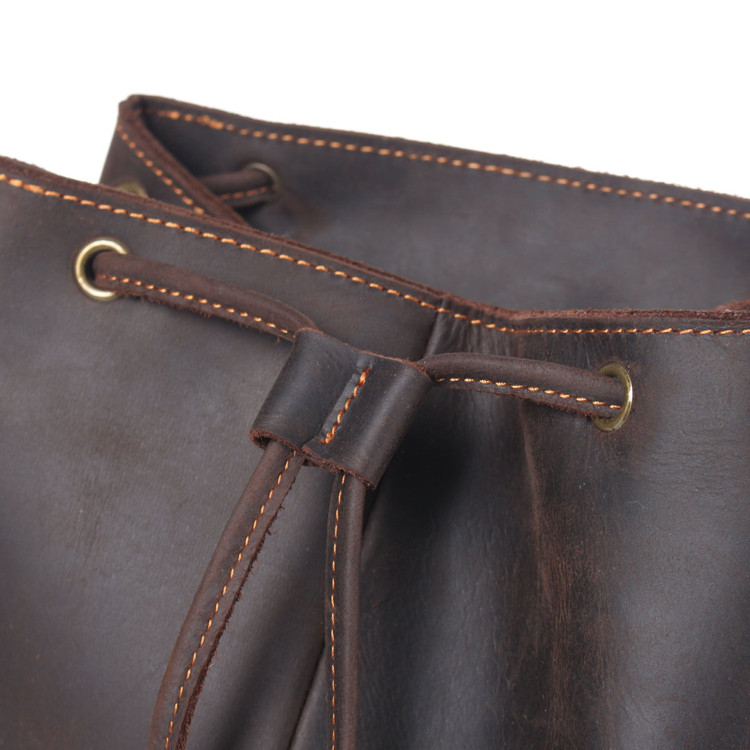 Lederrucksack mit Kordelzug | FLAM