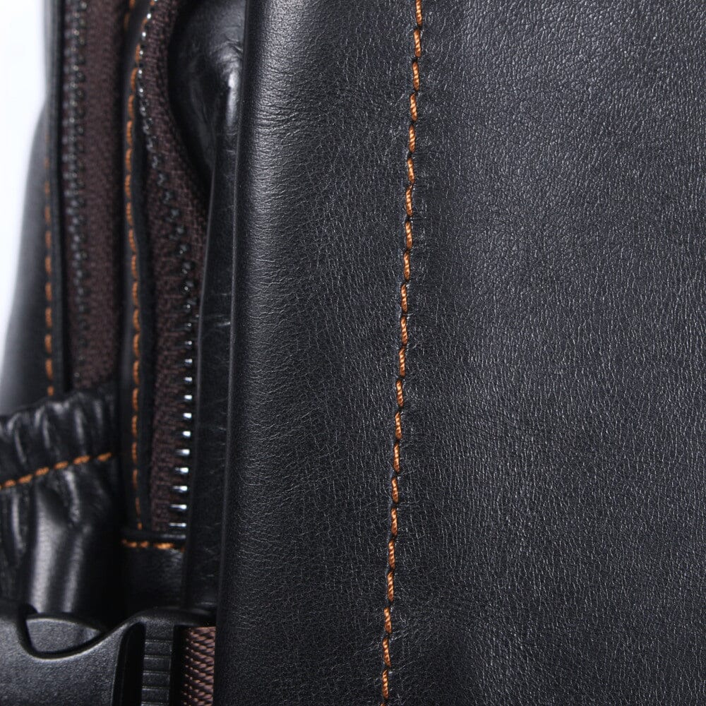 Herren-Rucksack aus schwarzem Leder | ISAAC