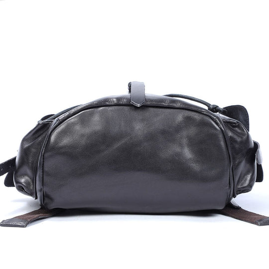 Kleiner schwarzer Lederrucksack | BODO